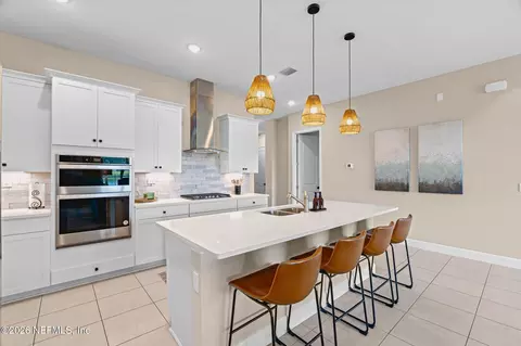 Kitchen - 155 Blackbird Ln, Saint Augustine, FL 32092 photo 5 of 8