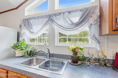 10052 Alvin Ct, Jacksonville, FL 32222 photo 13