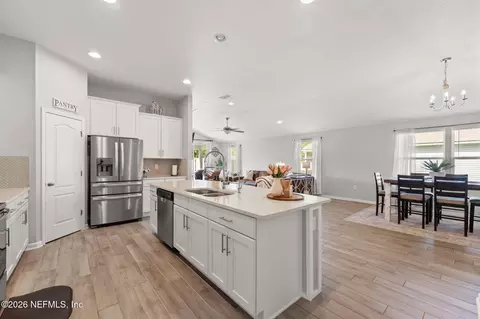 Kitchen - 66012 Edgewater Dr, Yulee, FL 32097 photo 2 of 2