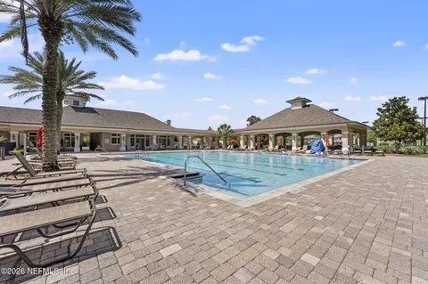 Exterior - 66012 Edgewater Dr, Yulee, FL 32097 photo 6 of 8