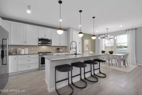 Kitchen - 325 Flintlock Ln, Saint Augustine, FL 32095 photo 2 of 5