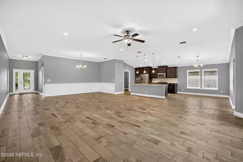 Living - 52 Providence Dr, Saint Augustine, FL 32092 photo 7 of 10