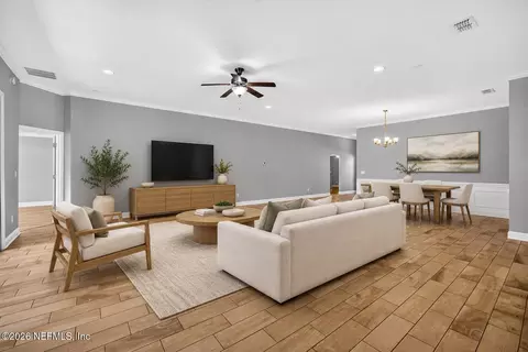 Living - 52 Providence Dr, Saint Augustine, FL 32092 photo 2 of 10