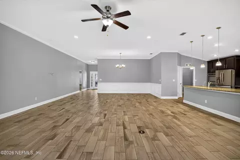Living - 52 Providence Dr, Saint Augustine, FL 32092 photo 9 of 10