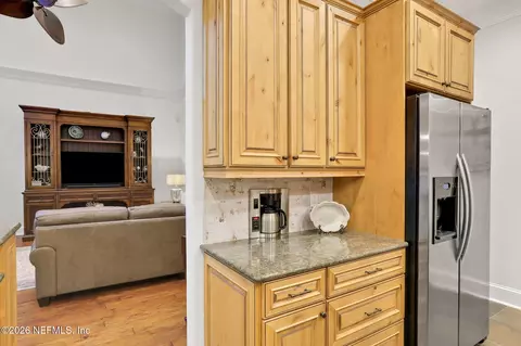 Kitchen - 696 Frederic Dr, Fleming Island, FL 32003 photo 6 of 10