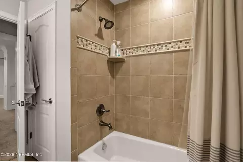 Bath - 696 Frederic Dr, Fleming Island, FL 32003 photo 7 of 9