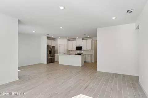Living - 7378 Everett Forest Dr, Jacksonville, FL 32219 photo 1 of 2