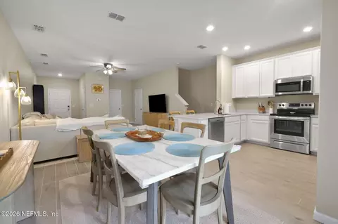 Dining - 30 Carmella Ct, Saint Augustine, FL 32092 photo 2 of 3