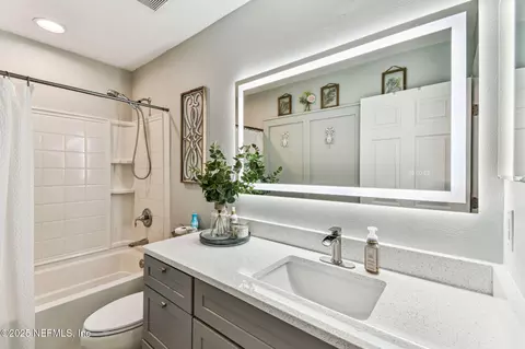 Bath - 129 Pine Arbor Cir, Saint Augustine, FL 32084 photo 4 of 5