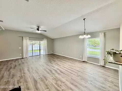 Living - 129 Pine Arbor Cir, Saint Augustine, FL 32084 photo 4 of 4