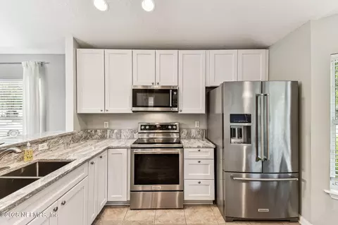 Kitchen - 129 Pine Arbor Cir, Saint Augustine, FL 32084 photo 3 of 6