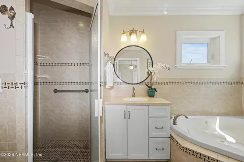 Bath - 47 Osceola St, Saint Augustine, FL 32084 photo 1 of 6