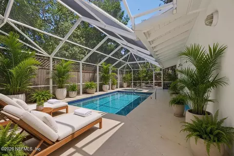 Exterior - 47 Osceola St, Saint Augustine, FL 32084 photo 10 of 18