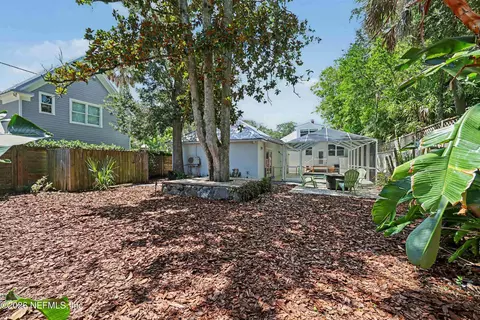 Exterior - 47 Osceola St, Saint Augustine, FL 32084 photo 7 of 18