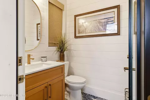 Bath - 120 Grand Oaks Dr, Saint Augustine, FL 32080 photo 6 of 8