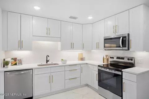 4744 Boxwood Rd, Jacksonville, FL 32210