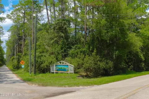 106 E Warren Ave, East Palatka, FL 32131