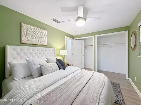 Bedroom - 2490 Spokane Ave E, Jacksonville, FL 32233 photo 7 of 12