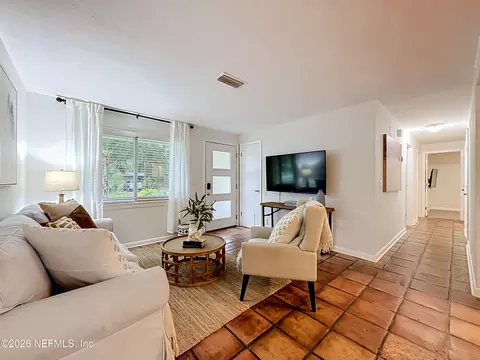 Living - 2490 Spokane Ave E, Jacksonville, FL 32233 photo 4 of 4