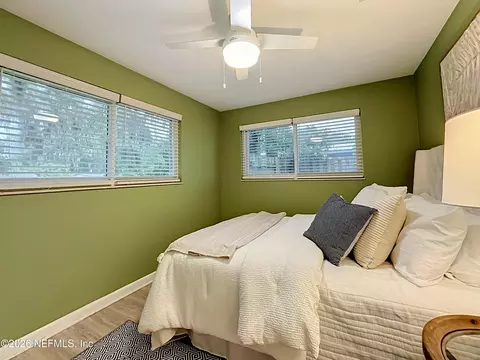 Bedroom - 2490 Spokane Ave E, Jacksonville, FL 32233 photo 8 of 12