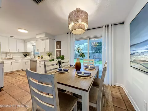 Dining - 2490 Spokane Ave E, Jacksonville, FL 32233 photo 1 of 3