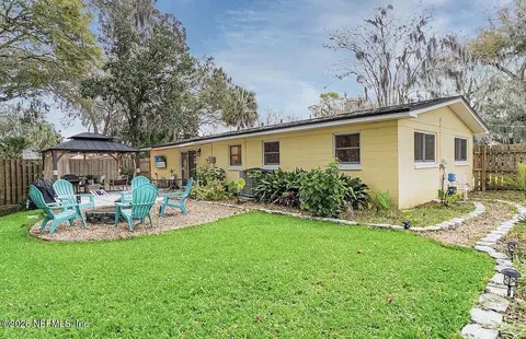 Exterior - 2490 Spokane Ave E, Jacksonville, FL 32233 photo 4 of 5