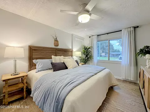 Bedroom - 2490 Spokane Ave E, Jacksonville, FL 32233 photo 11 of 12