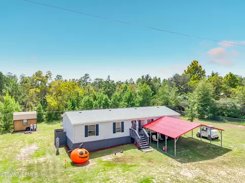 207 Himalayan St, Interlachen, FL 32148 photo 2