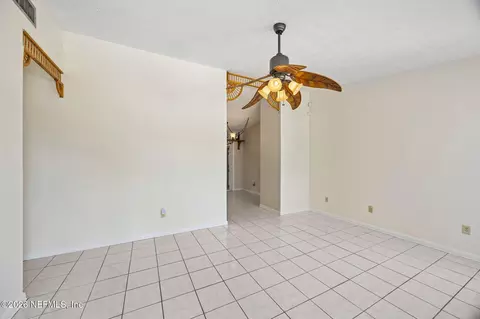 Living - 137 Mango Ct, Middleburg, FL 32068 photo 3 of 3