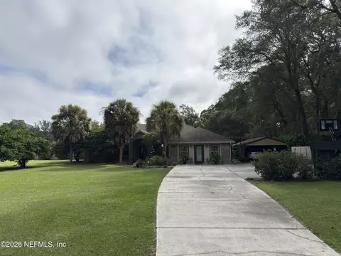 1050 Arthur Moore Dr, Green Cove Springs, FL 32043