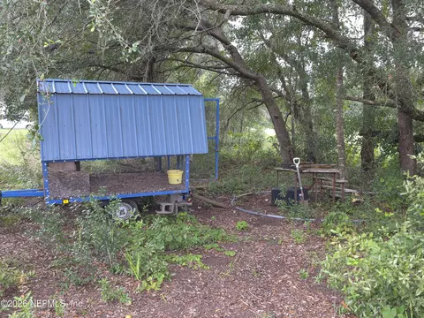 Other - 633 Marion Ave, Interlachen, FL 32148 photo 7 of 9