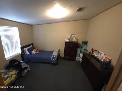 Bedroom - 633 Marion Ave, Interlachen, FL 32148 photo 3 of 5