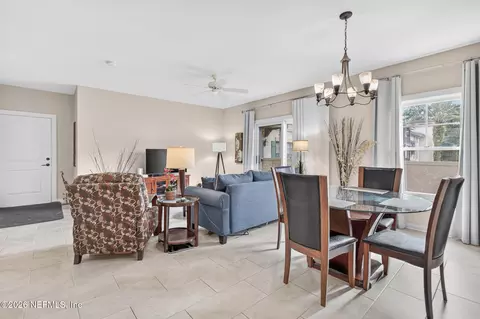 Dining - 955 Registry Blvd #216, Saint Augustine, FL 32092 photo 2 of 4