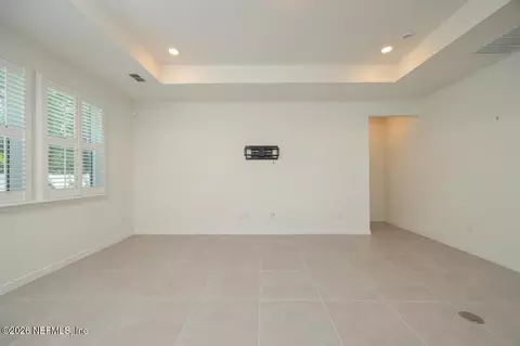 Living - 127 Shell Creek Ct, Saint Augustine, FL 32086 photo 4 of 6