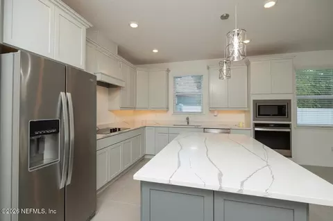 Kitchen - 127 Shell Creek Ct, Saint Augustine, FL 32086 photo 2 of 6