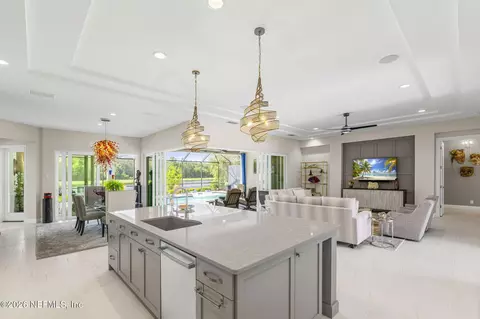 Kitchen - 206 Aspinwall Pkwy, Saint Augustine, FL 32095 photo 4 of 5
