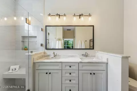 Bath - 640 Casa Fuerta Ln, Saint Augustine, FL 32080 photo 1 of 4