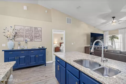 Kitchen - 650 Wakeview Dr, Orange Park, FL 32065 photo 8 of 9
