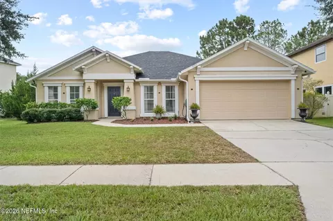 Exterior - 650 Wakeview Dr, Orange Park, FL 32065 photo 2 of 6