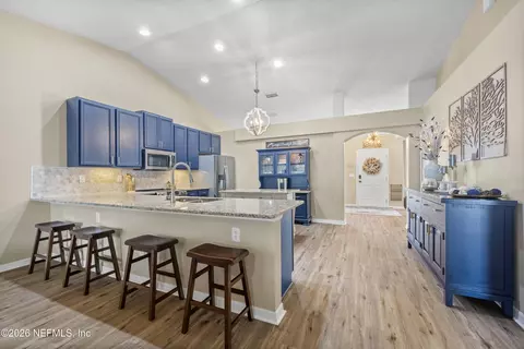 Kitchen - 650 Wakeview Dr, Orange Park, FL 32065 photo 2 of 9