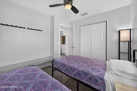 Bedroom - 9 Tarpon Dr, Saint Augustine, FL 32080 photo 4 of 4