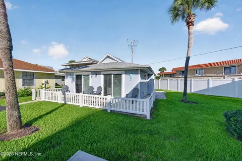 Exterior - 9 Tarpon Dr, Saint Augustine, FL 32080 photo 2 of 7