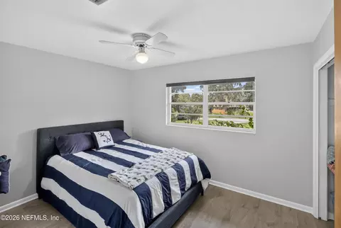 Bedroom - 359 SE 4th Ave, Melrose, FL 32666 photo 6 of 9