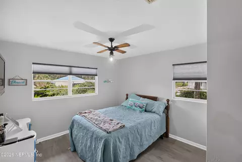 Bedroom - 359 SE 4th Ave, Melrose, FL 32666 photo 7 of 9