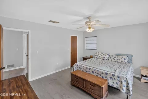 Bedroom - 359 SE 4th Ave, Melrose, FL 32666 photo 2 of 9