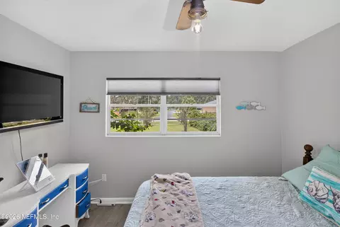 Bedroom - 359 SE 4th Ave, Melrose, FL 32666 photo 9 of 9