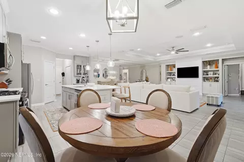 Dining - 472 Hutchinson Ln, Saint Augustine, FL 32095 photo 4 of 6