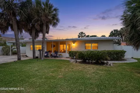 3218 1st St S, Jacksonville Beach, FL 32250