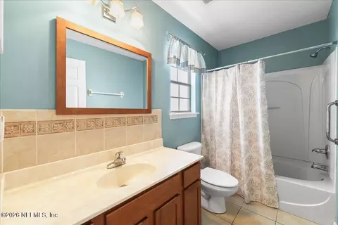 Bath - 880 E Red House Branch Rd, Saint Augustine, FL 32084 photo 5 of 5