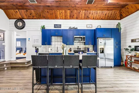 Kitchen - 2900 Joe Ashton Rd, Saint Augustine, FL 32092 photo 10 of 12